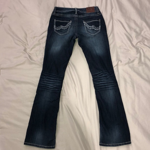 Maurice’s Bootcut Jeans - Picture 3 of 6